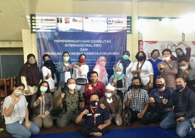 Group photo of Forum Performance Index assessment workshop in Bogor City