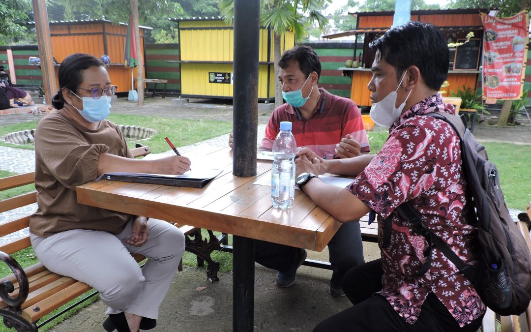Pemerintah Daerah Percayakan Masyarakat Sipil untuk Memimpin Penilaian Layanan Usaha di Seluruh Kota